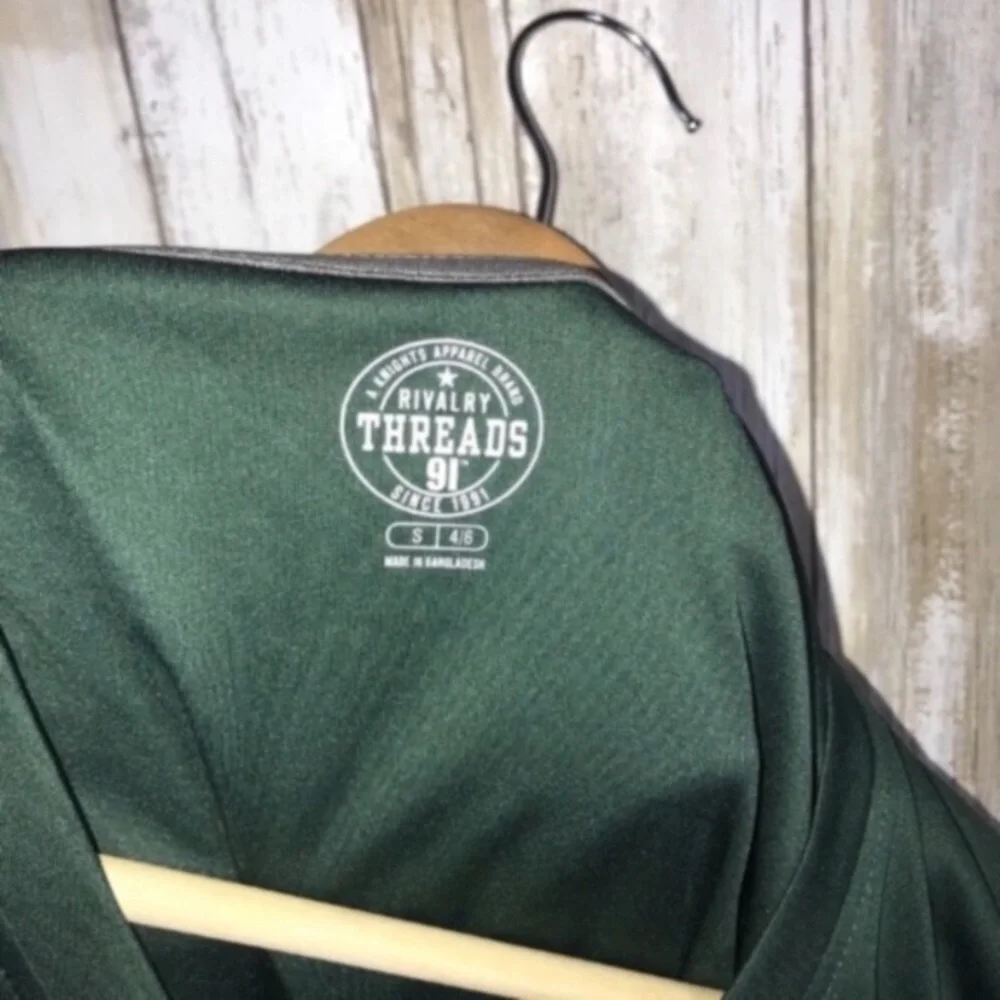 NCAA Oregon Ducks Green Tee - Picture 3 of 3